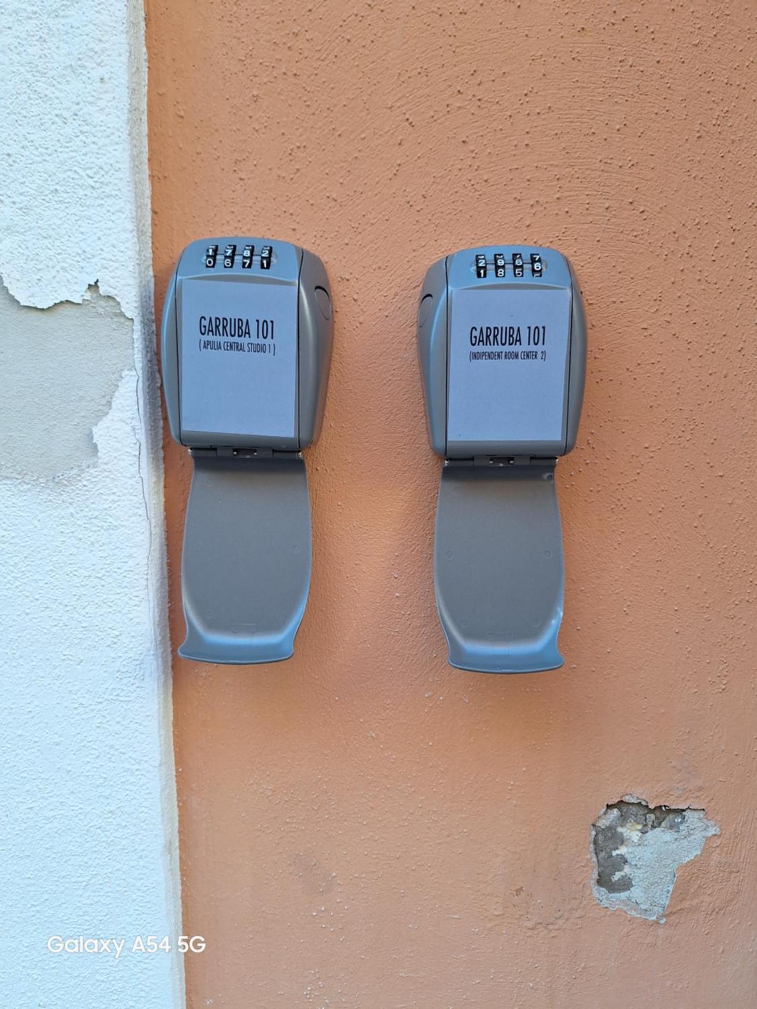 Garruba 101 Hotell Bari Exteriör bild