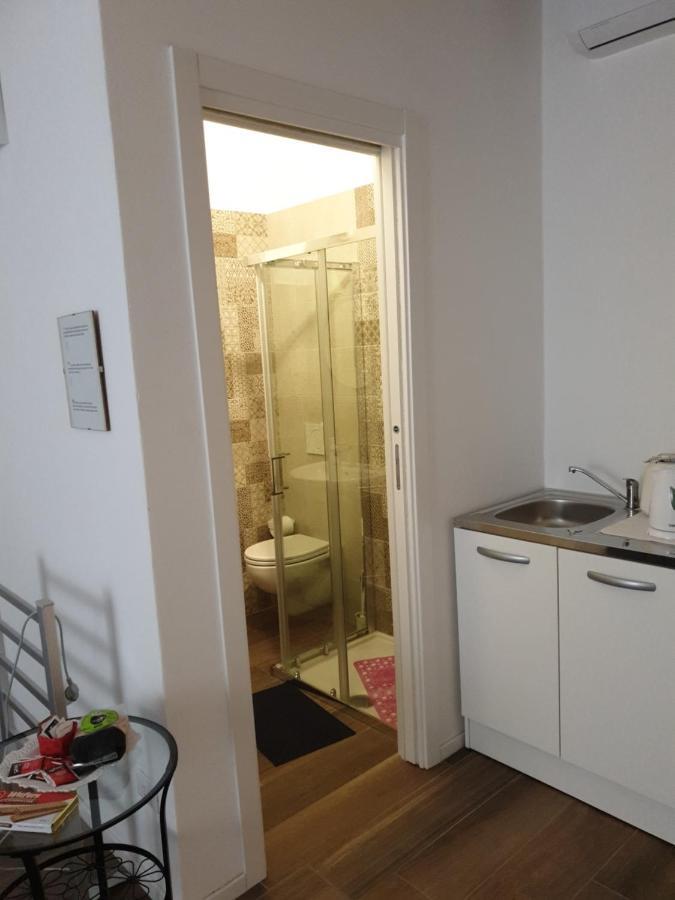 Garruba 101 Hotell Bari Exteriör bild
