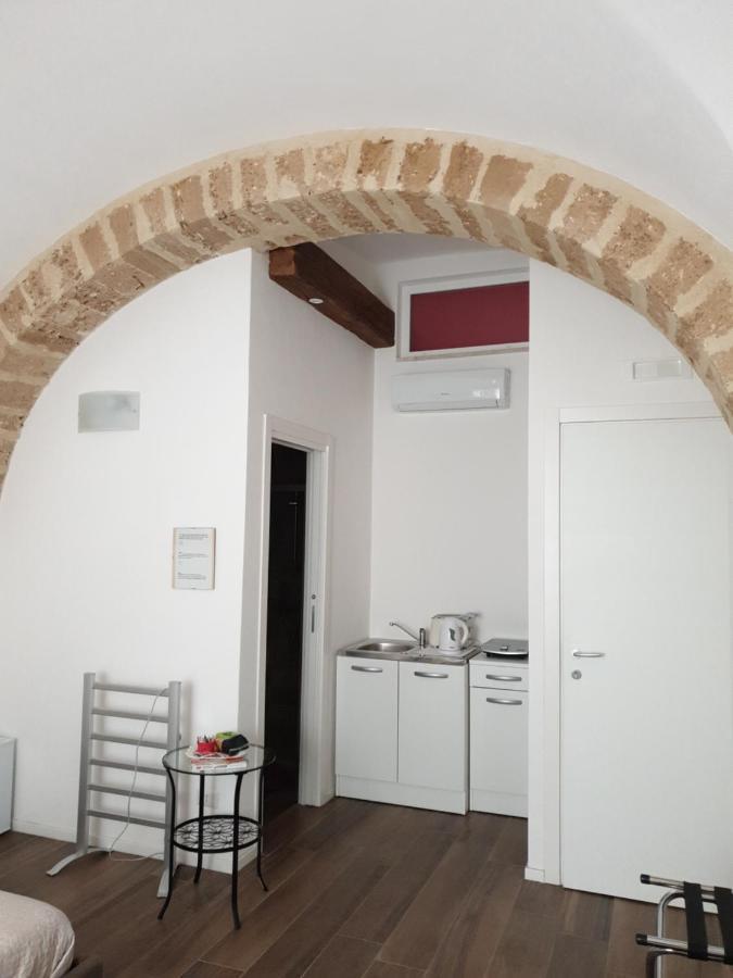 Garruba 101 Hotell Bari Exteriör bild