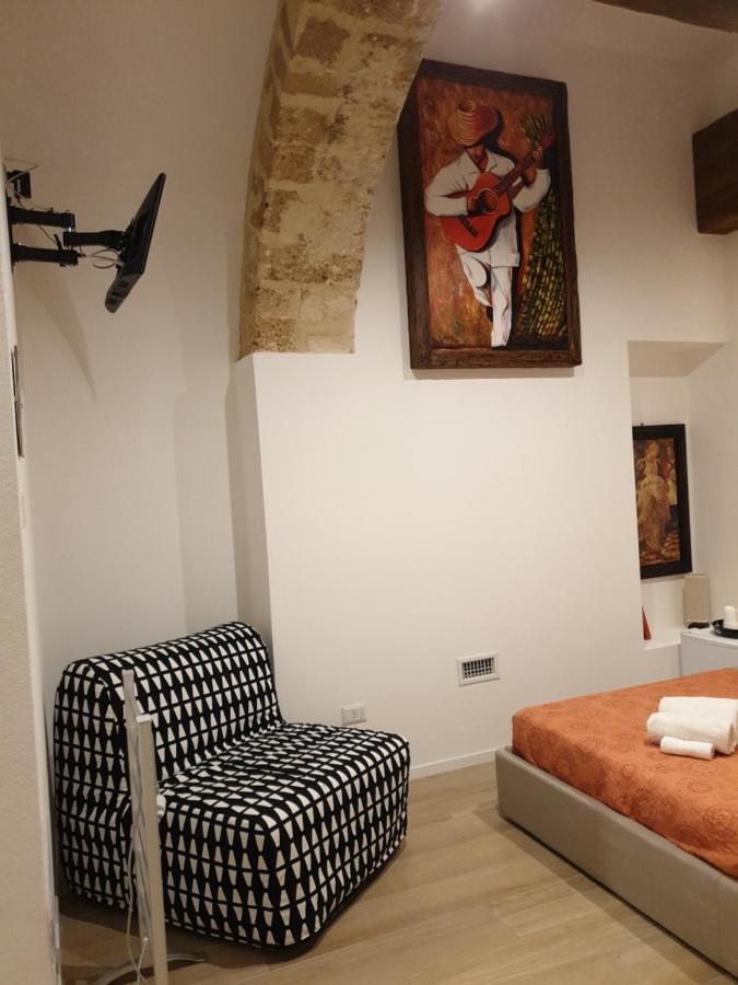 Garruba 101 Hotell Bari Exteriör bild