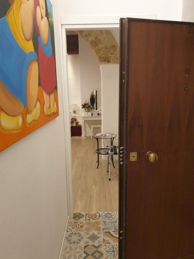 Garruba 101 Hotell Bari Exteriör bild